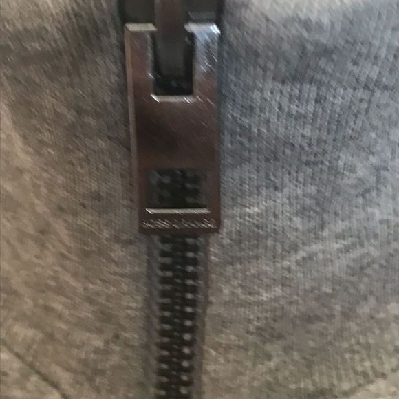 Hugo Boss zip up sweater - Picture 5 of 10